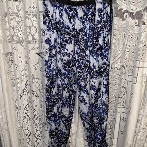 NAF NAF Blue and Black Patterned‎ Women's Pants